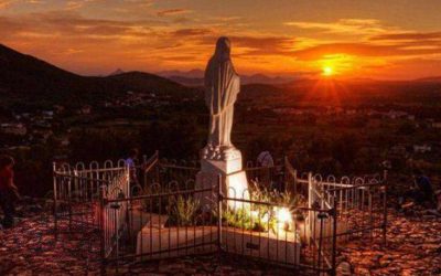 Mensagem da Rainha da Paz, 25 de abril de 2021.