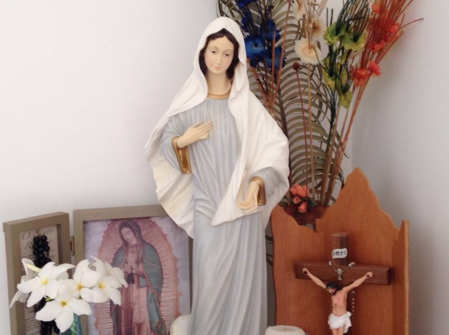 Mensagem da Rainha da Paz, 25 de maio de 2022.